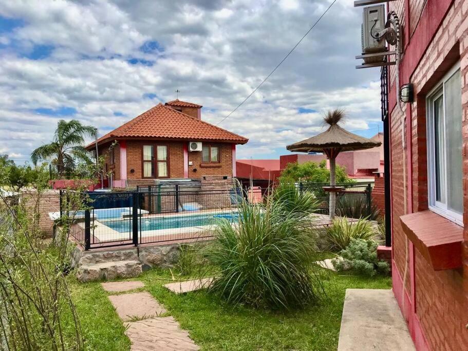 La Milagros Piquito De Oro Villa de Merlo